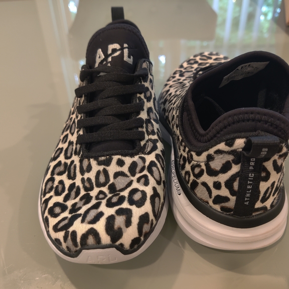 APL Leopard Print Sneakers - Picture 14 of 16